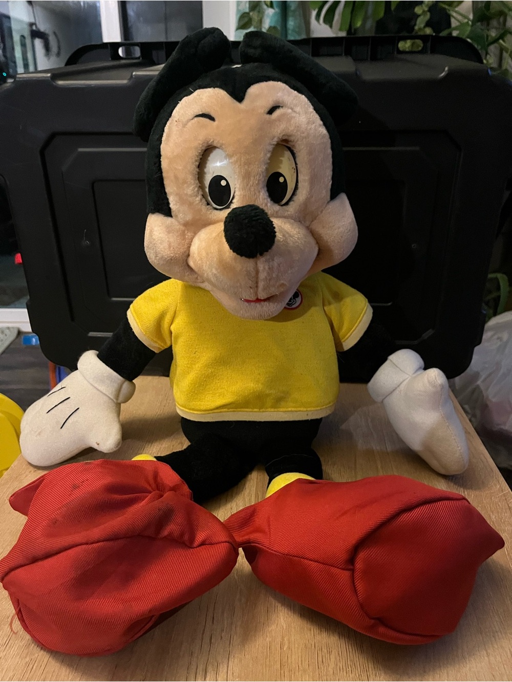 Vintage 1986 Disney Worlds of Wonder Talking Mickey Mouse Plush Toy 24”